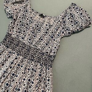 NWOT Navy/Ivory Geometric Maxi Dress